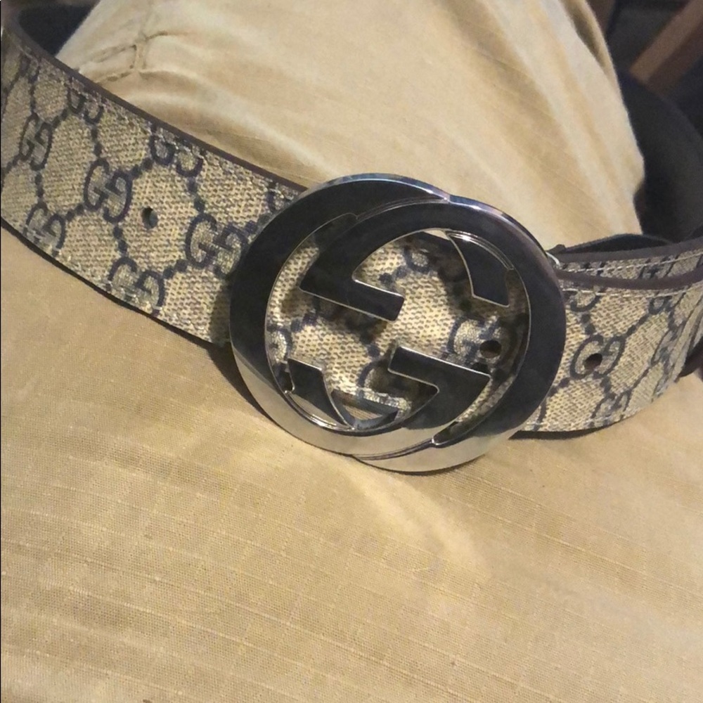 Gucci belt - Picture 1 of 2